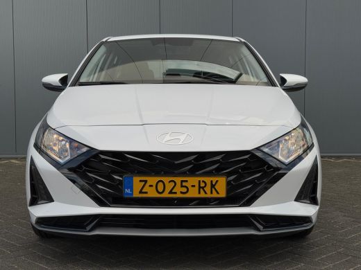 Hyundai i20 Comfort Smart Airco | Camera | Carplay | Dodehoek detectie | Inklapbare spiegels | Cruise control... ActivLease financial lease