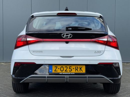 Hyundai i20 Comfort Smart Airco | Camera | Carplay | Dodehoek detectie | Inklapbare spiegels | Cruise control... ActivLease financial lease