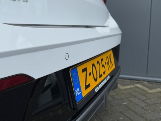 Hyundai i20 Comfort Smart Airco | Camera | Carplay | Dodehoek detectie | Inklapbare spiegels | Cruise control... ActivLease financial lease