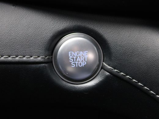 Hyundai Santa Fe Hyundai 1.6 T-GDI HEV Comfort Smart 7p. | Cruise control adaptief met Stop&Go | Dodehoekdetectie ... ActivLease financial lease