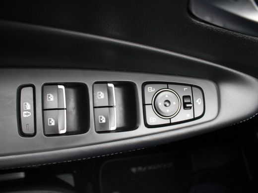 Hyundai Santa Fe Hyundai 1.6 T-GDI HEV Comfort Smart 7p. | Cruise control adaptief met Stop&Go | Dodehoekdetectie ... ActivLease financial lease