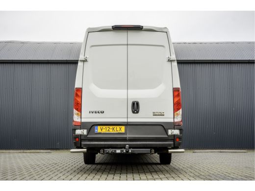 Iveco Daily **35S14V 2.3 L4H2 | Automaat | Euro 6 | Cruise | Climate | 3500 KG Trekgewicht | Trekhaak** ActivLease financial lease