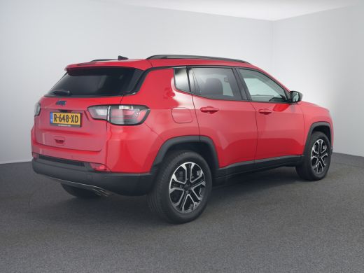 Jeep Compass Jeep 4xe 190 Plug-in Hybrid | Achterspoiler | Achteruitrijcamera | Afdaal assistent ActivLease financial lease