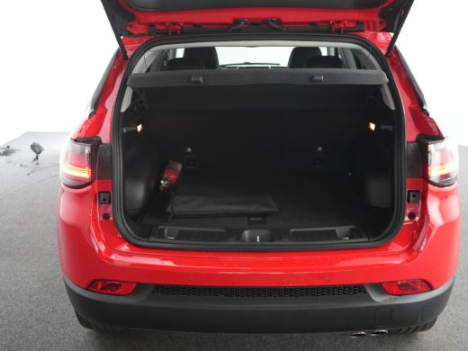 Jeep Compass Jeep 4xe 190 Plug-in Hybrid | Achterspoiler | Achteruitrijcamera | Afdaal assistent ActivLease financial lease