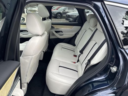 Mazda CX-60 2.5 e-SkyActiv PHEV Takumi Plus | Model 2025 | Direct uit voorraad leverbaar | Div kleuren en uit... ActivLease financial lease