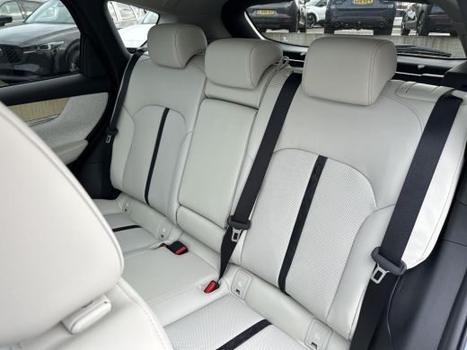 Mazda CX-60 2.5 e-SkyActiv PHEV Takumi Plus | Model 2025 | Direct uit voorraad leverbaar | Div kleuren en uit... ActivLease financial lease