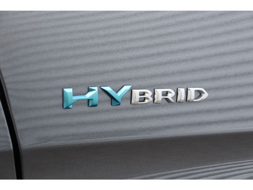 Peugeot 3008 Peugeot 1.6 HYBRID 225PK GT PACK BUSINESS AUTOMAAT / NAVI / CLIMA / PDC / 18" LMV / CAMERA / KEYL... ActivLease financial lease