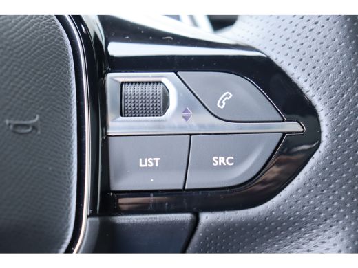 Peugeot 3008 Peugeot 1.6 HYBRID 225PK GT PACK BUSINESS AUTOMAAT / NAVI / CLIMA / PDC / 18" LMV / CAMERA / KEYL... ActivLease financial lease