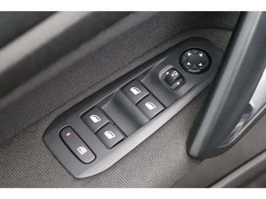 Peugeot 308 1.2 PureTech Allure | Apple Carplay/Android Auto|telefoonintegratie premium | LED achterlichten |... ActivLease financial lease