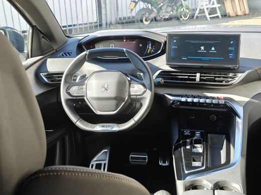 Peugeot 5008 1.2 Hybrid GT | Cruise control adaptief met Stop&Go | Dodehoek detectie | Navigatiesysteem full m... ActivLease financial lease