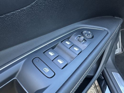 Peugeot 5008 1.2 Hybrid GT | Apple Carplay/Android Auto|telefoonintegratie premium | Cruise control adaptief m... ActivLease financial lease