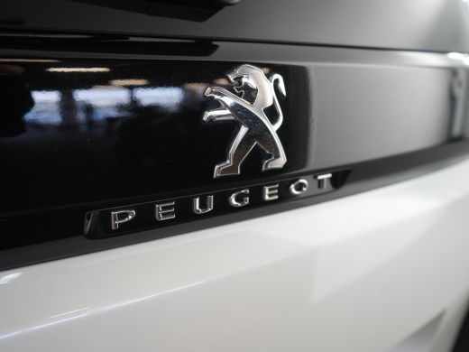 Peugeot 5008 1.2 PureTech Allure Pack Business | 2 stoelen op derde rij | Airco (automatisch) | Apple Carplay/... ActivLease financial lease