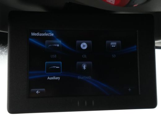 Renault Master T35 2.3 dCi L2H2 Navigatie Trekhaak Airco Pdc Carplay ActivLease financial lease