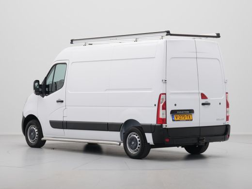 Renault Master T35 2.3 dCi L2H2 Navigatie Trekhaak Airco Pdc Carplay ActivLease financial lease