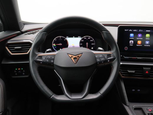 Seat Formentor 1.4 e-Hybrid Business 204PK DSG full led, adaptive cruise, stuur-stoelverwarming, achteruitrijcam... ActivLease financial lease