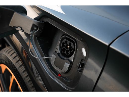 Seat Formentor 1.5 TSI e-Hybrid Business | Ambient light | Senheisser sound | Smoked Lights | Keyless entry & Go ActivLease financial lease