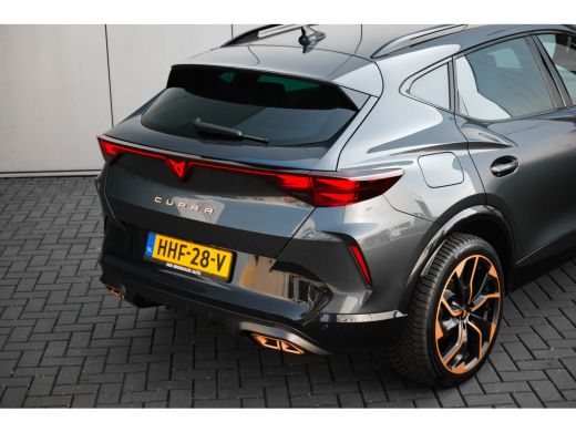 Seat Formentor 1.5 TSI e-Hybrid Business | Ambient light | Senheisser sound | Smoked Lights | Keyless entry & Go ActivLease financial lease