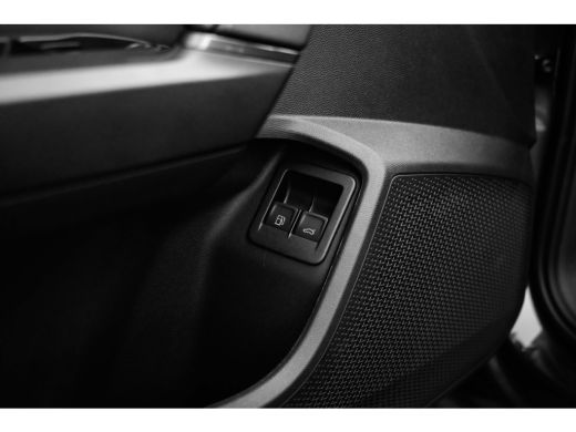 Seat Formentor 1.5 TSI e-Hybrid Business | Ambient light | Senheisser sound | Smoked Lights | Keyless entry & Go ActivLease financial lease
