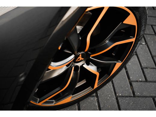 Seat Formentor 1.5 TSI e-Hybrid Business | Ambient light | Senheisser sound | Smoked Lights | Keyless entry & Go ActivLease financial lease