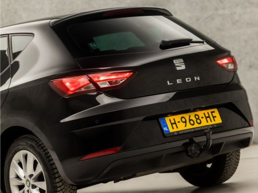 Seat Leon 1.5 TSI Sport 150Pk Automaat (APPLE CARPLAY, NAVIGATIE, CAMERA, CLIMATE, KEYLESS, SPORTSTOELEN, G... ActivLease financial lease