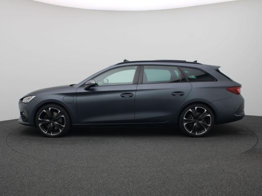 Seat Leon Sportstourer 1.4 e-Hybrid Black Edition 245PK DSG matte lak, lederen bekleding, full led, adaptive cruise, sid... ActivLease financial lease