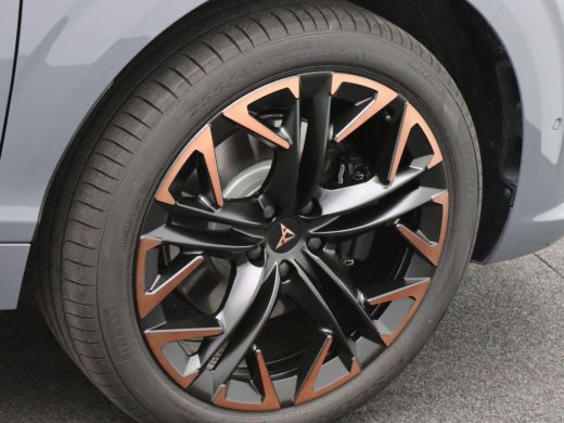 Seat Terramar 1.5 TSI e-Hybrid VZ Performance 272PK DSG leder, matrix led, trekhaak, Sennheiser audio, 360gr. c... ActivLease financial lease