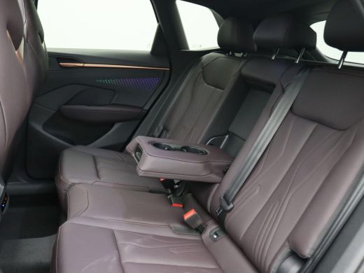 Seat Terramar 1.5 TSI e-Hybrid VZ Performance 272PK DSG leder, matrix led, trekhaak, Sennheiser audio, 360gr. c... ActivLease financial lease