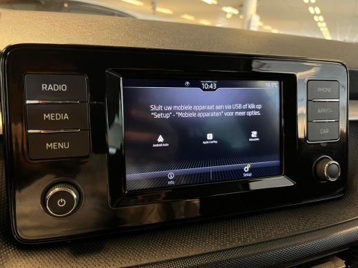 Skoda Fabia 1.0 MPI Ambition LED verlichting | Cruise Control | Apple Carplay | LM velgen | Getint glas | ActivLease financial lease