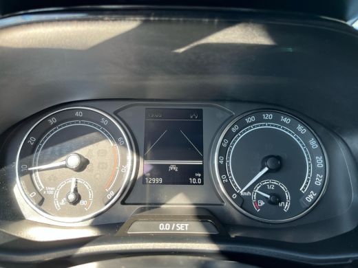 Skoda Fabia 1.0 TSI Ambition | Automatische airco | Apple Carplay | Cruise control | LM  velgen | ActivLease financial lease
