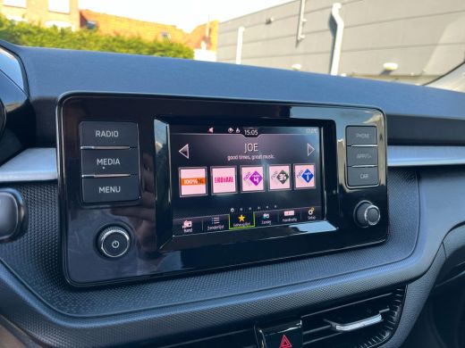 Skoda Fabia 1.0 TSI Ambition | Automatische airco | Apple Carplay | Cruise control | LM  velgen | ActivLease financial lease