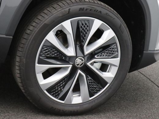 Skoda Karoq 1.5 TSI ACT Business Edition 150PK DSG full led, adaptive cruise, lane assist, elek. bedienbare a... ActivLease financial lease