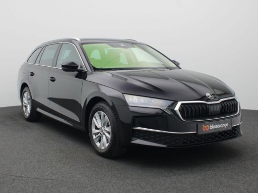 Skoda Octavia Combi 1.5 TSI MHEV Business Edition 116PK DSG verwarmde voorruit, elektrische acherklep, full led... ActivLease financial lease