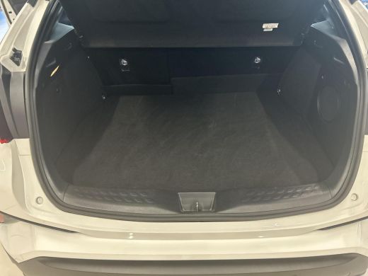 Toyota C-HR 2.0 Hybrid Style ActivLease financial lease