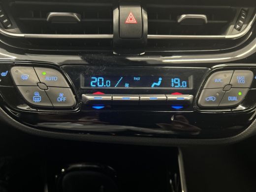 Toyota C-HR 2.0 Hybrid Style ActivLease financial lease