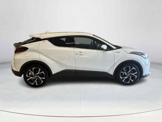 Toyota C-HR 2.0 Hybrid Style ActivLease financial lease