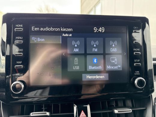 Toyota Corolla Touring Sports 2.0 Hybrid Dynamic **NAVIGATIE/ STOELVERWARMING/ KEYLESS/ 36 MAANDEN GARANTIE** ActivLease financial lease