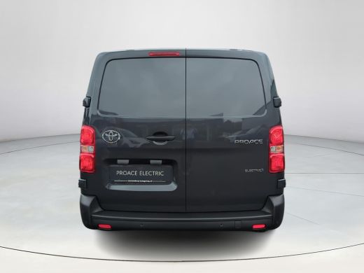 Toyota PROACE Electric Worker Challenger Extra Range Long L2 75 kWh Toyota PROACE Electric Worker Challenger Extra Range Long 7... ActivLease financial lease