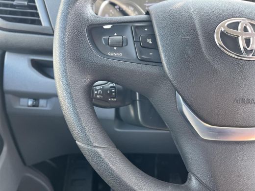 Toyota ProAce Worker 2.0 D-4D Navigator Long | Navigatie | Imperiaal | Trekhaak | Parkeersensoren achter | ActivLease financial lease