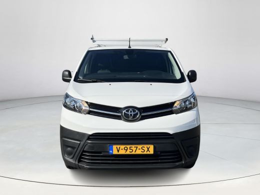 Toyota ProAce Worker 2.0 D-4D Navigator Long | Navigatie | Imperiaal | Trekhaak | Parkeersensoren achter | ActivLease financial lease