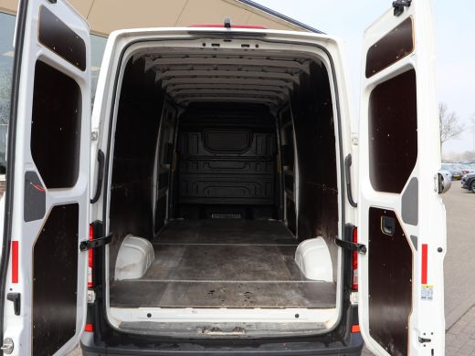 Volkswagen Crafter 35 2.0 TDI L4H3 177 PK 4MOTION 4WD AUT. + 2 SCHUIFDEUREN | 420 CM LAADLENGTE ActivLease financial lease