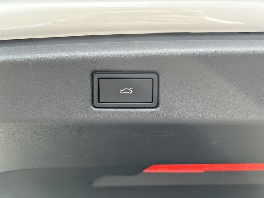Volkswagen ID.7 Tourer 1st Edition | 360° Camera | Interieur Pakket | Trekhaak ActivLease financial lease
