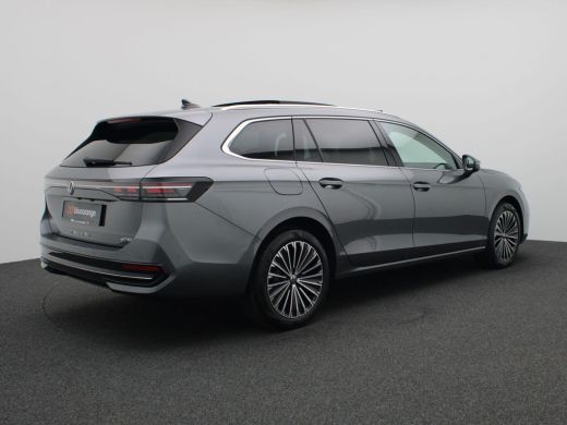 Volkswagen Passat Variant 1.5 eTSI Elegance Business 150PK DSG Pano-Schuifdak, Adaptieve Cruise Controle, Head-Up D... ActivLease financial lease