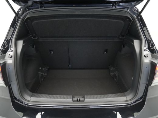 Volkswagen T-Cross 1.0 TSI 115pk DSG R-Line Private Lease 538,- pm obv 10.000km/48mnd 144 ActivLease financial lease