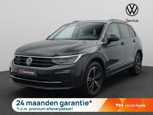 Volkswagen Tiguan 1.5 TSI e-hybrid Life Business 245PK DSG Led koplampen, adaptive cruise met travel assist, side a...