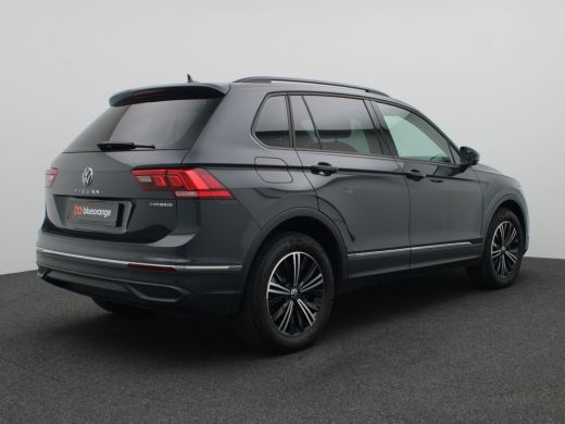 Volkswagen Tiguan 1.5 TSI e-hybrid Life Business 245PK DSG Led koplampen, adaptive cruise met travel assist, side a... ActivLease financial lease