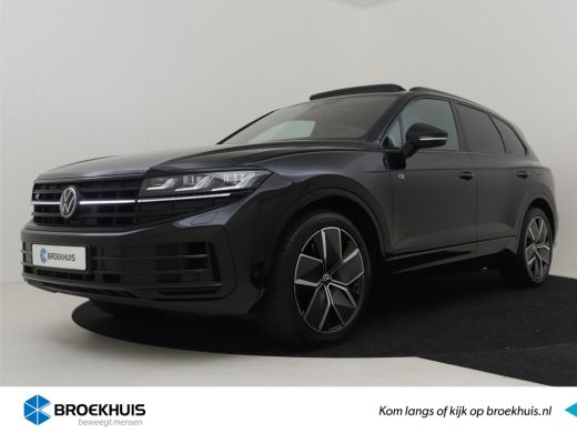 Volkswagen Touareg 3.0 TSI 462PK eHybrid 4MOTION R | NIEUW MODEL | Nachtcamera | Panorama dak | Head up display | Ke... Volkswagen Touareg 3.0 TSI 462PK eHybrid 4MOTION R | NIEUW MODEL | Nachtcamera | Panorama dak | Head up display | Ke...