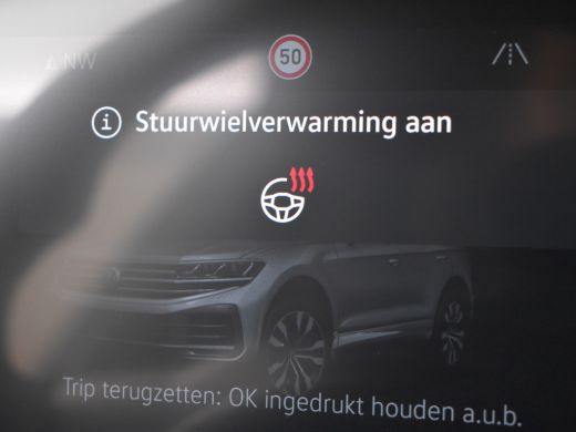 Volkswagen Touareg 3.0 TSI 462PK eHybrid 4MOTION R | NIEUW MODEL | Nachtcamera | Panorama dak | Head up display | Ke... ActivLease financial lease