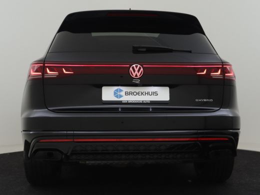 Volkswagen Touareg 3.0 TSI 462PK eHybrid 4MOTION R | NIEUW MODEL | Nachtcamera | Panorama dak | Head up display | Ke... ActivLease financial lease