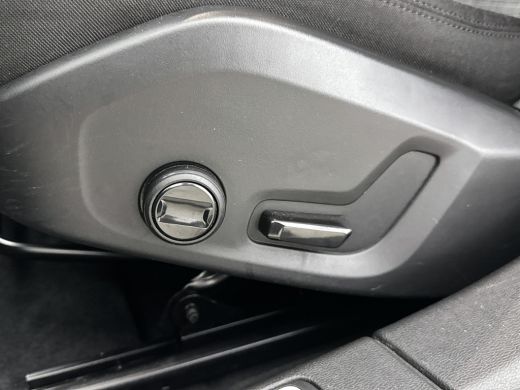 Volvo  V60 2.0 T6 Recharge AWD Inscription | Adaptieve cruise | Trekhaak | Camera | Elektr. achterklep | Key... ActivLease financial lease