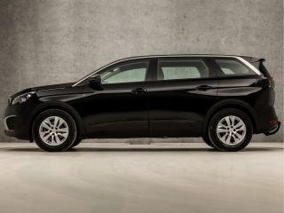 Peugeot 5008 1.2 PureTech Sport 7 Persoons (APPLE CARPLAY, GROOT NAVI, TREKHAAK, SPORTSTOELEN, CRUISE, PARKEER...